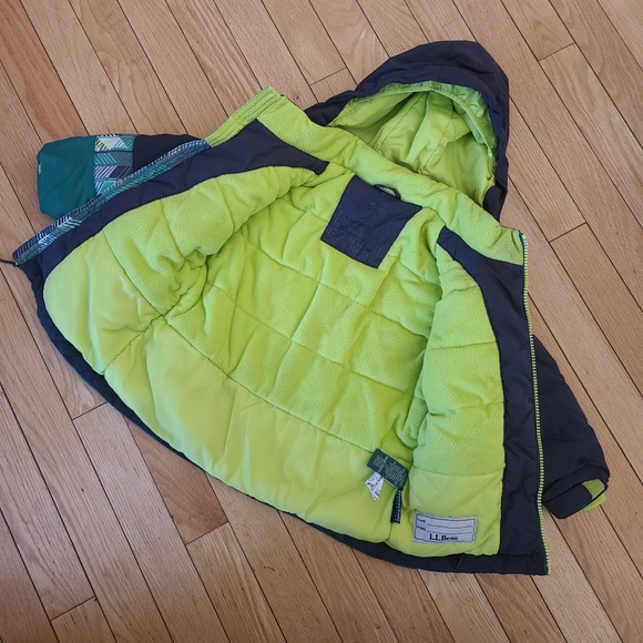 L.L Bean winter jacket - Picture 3 of 4